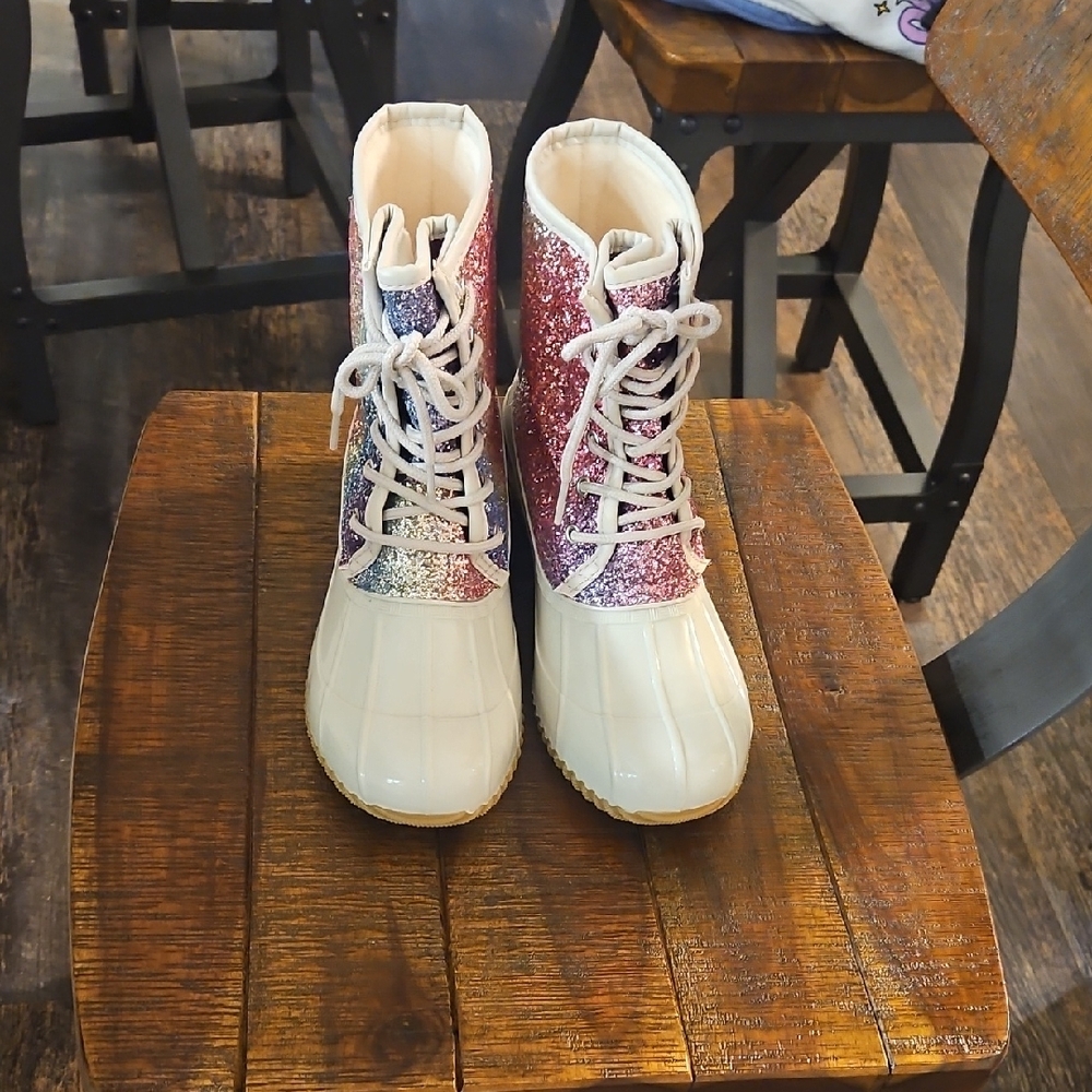 Women's Glitter Lace-Up Boots